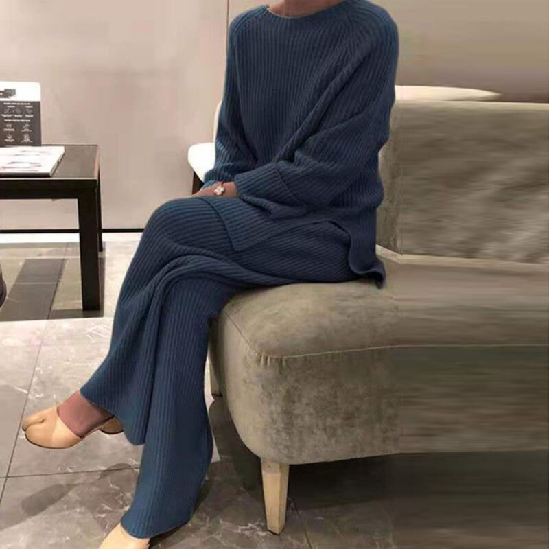 Knitted Autumn and Winter O-neck Two Piece