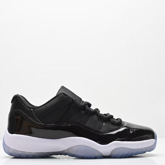 AJ11